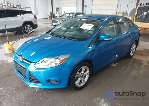 2014 Ford Focus Se z USA, uszkodzony, nr VIN 1FADP3F2XEL197195